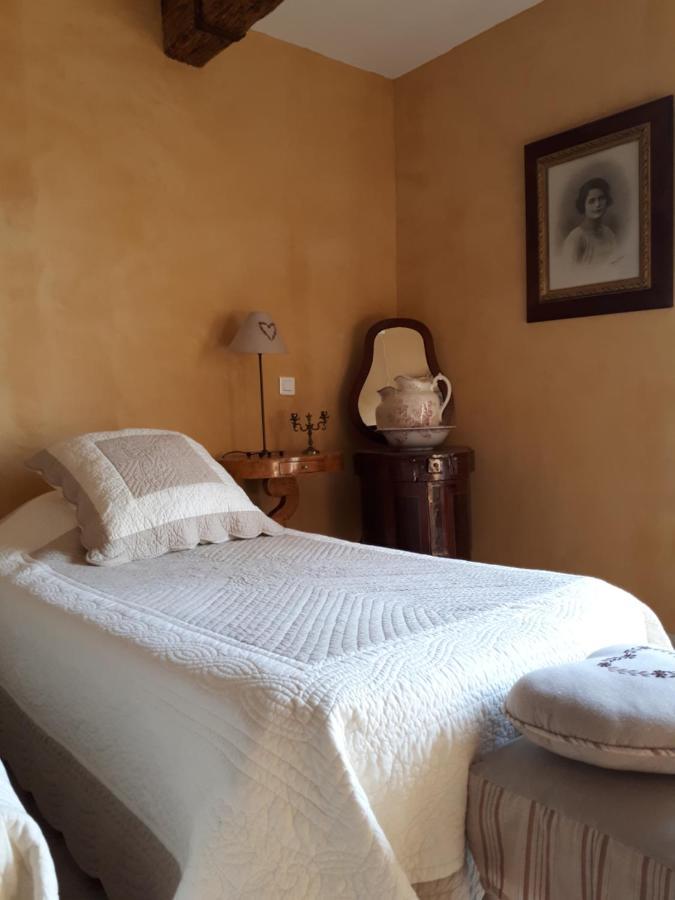 Mas Saint-Joseph Bed and Breakfast Fontvieille Buitenkant foto